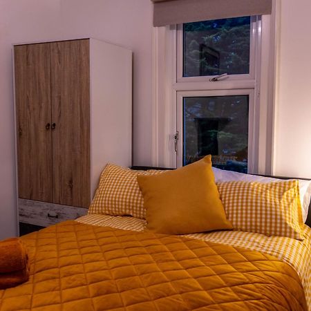 Lodging In Carrickfergus Centre Bagian luar foto
